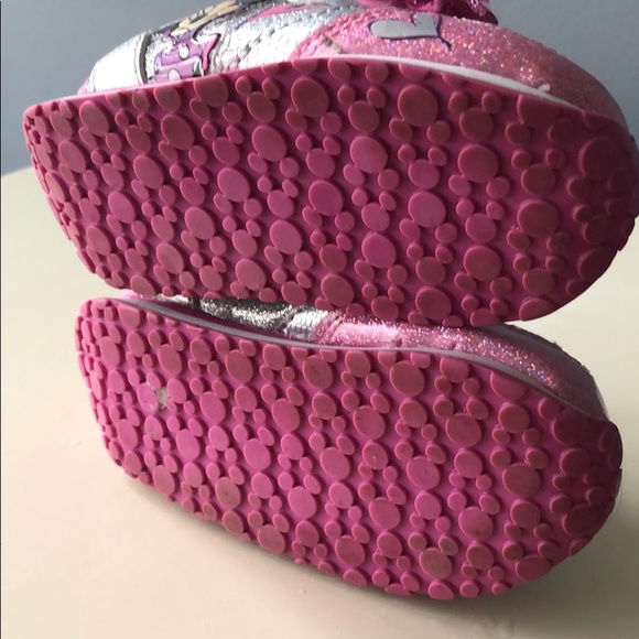 Minnie mouse light up shoes - Picture 6 of 6